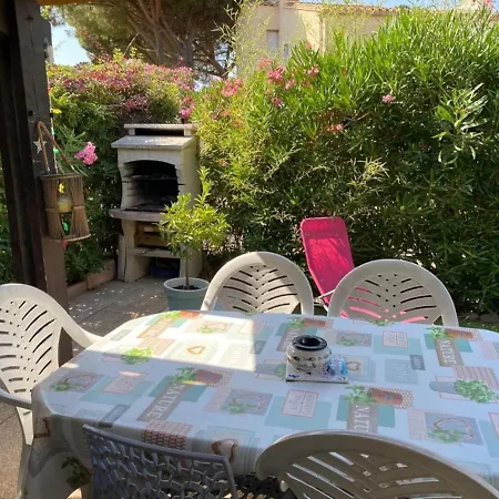 Vakantiehuis Charmante Maisonnette Proche *