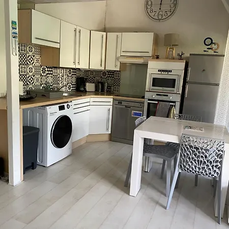 Charmante Maisonnette Proche *