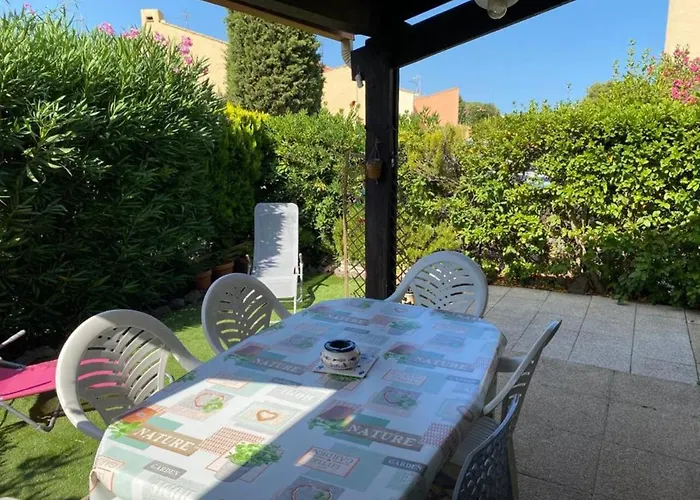 Vakantiehuis Charmante Maisonnette Proche *